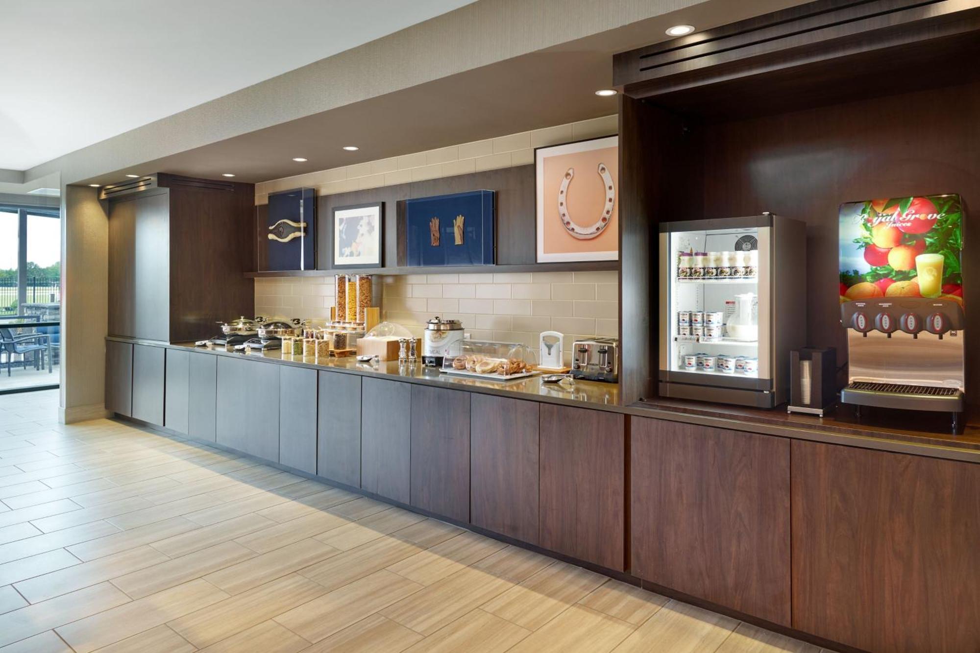Springhill Suites By Marriott Franklin Mint Экстерьер фото